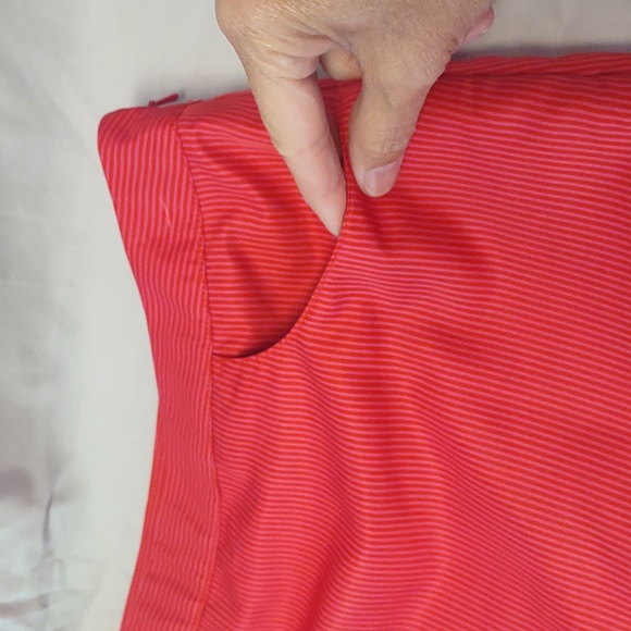 Adidas Coral and pink mini stripe golf/tennis/athletic skort Size 8 - Picture 4 of 12